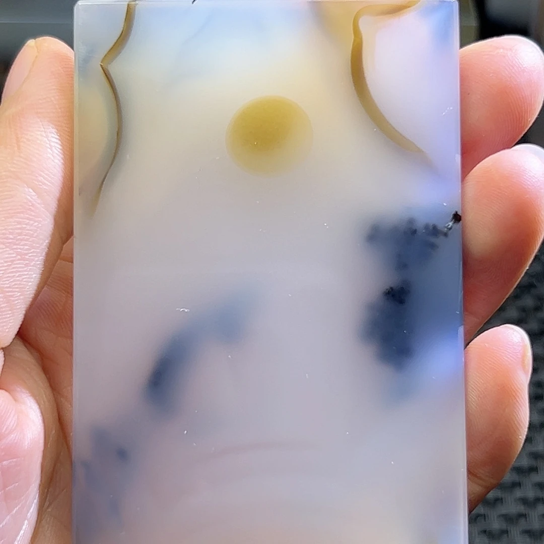 秋***风玛瑙/玉髓未镶嵌珠宝半成品