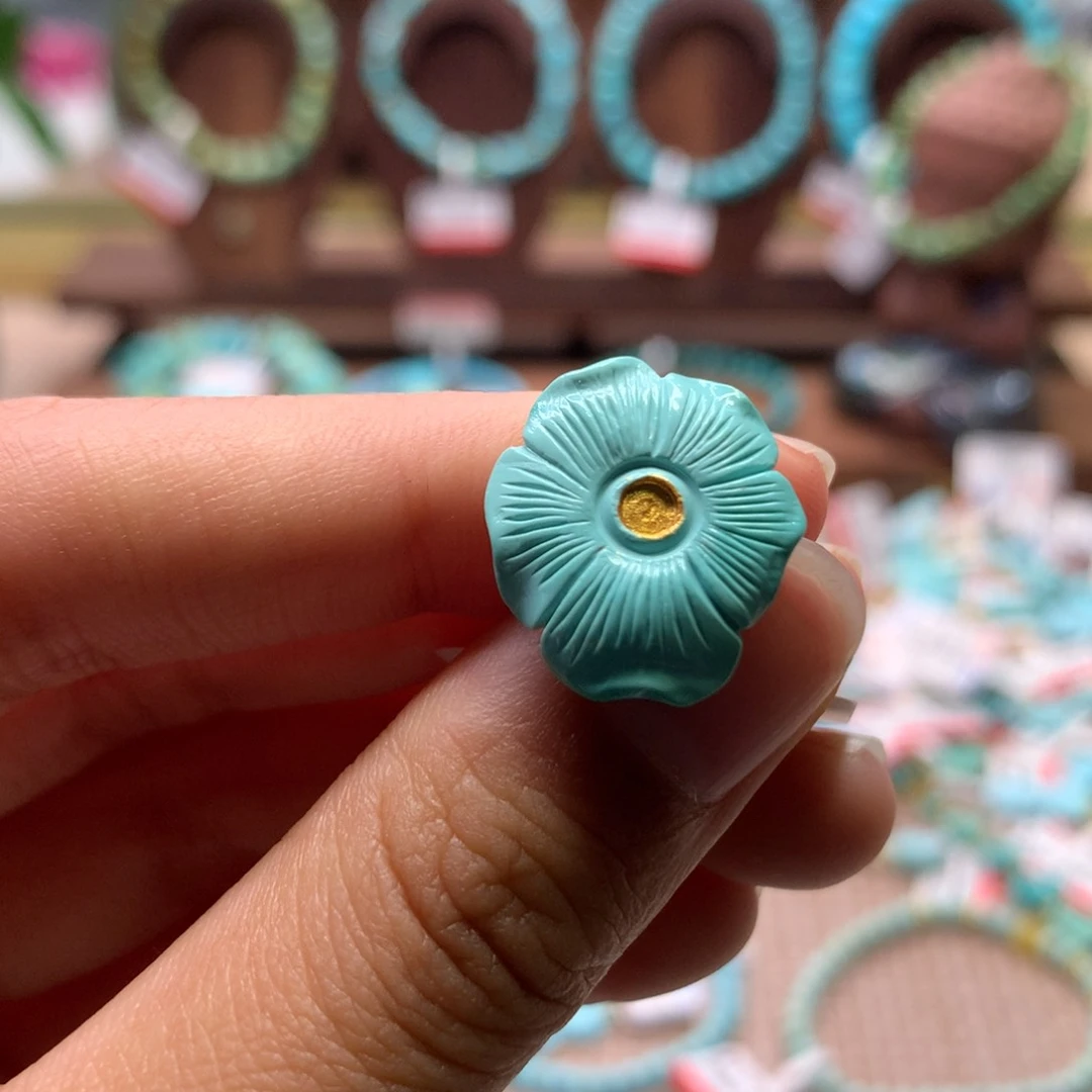 绿松石未镶嵌配饰