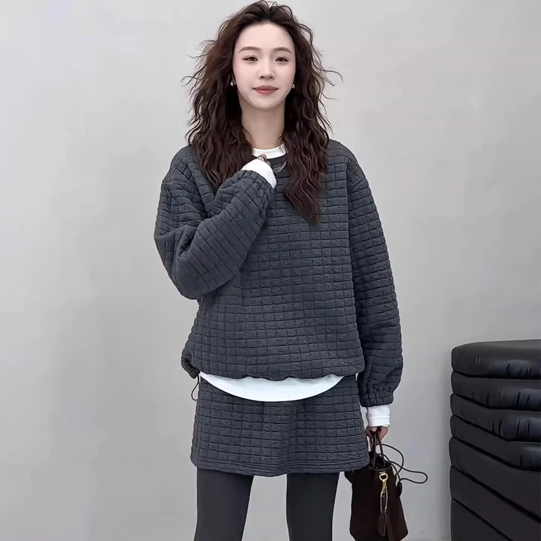 欧洲站2025秋冬新款韩系小个子穿搭A字短裙夹棉休闲三件套套装潮