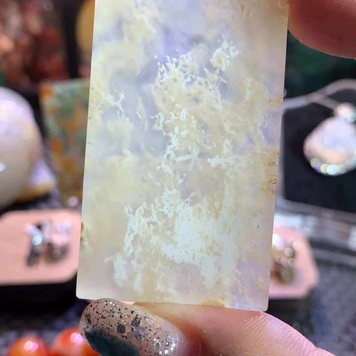 奉***业未镶嵌颈饰玛瑙/玉髓