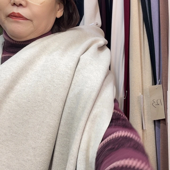 羊绒（605）号燕麦1.1米面料