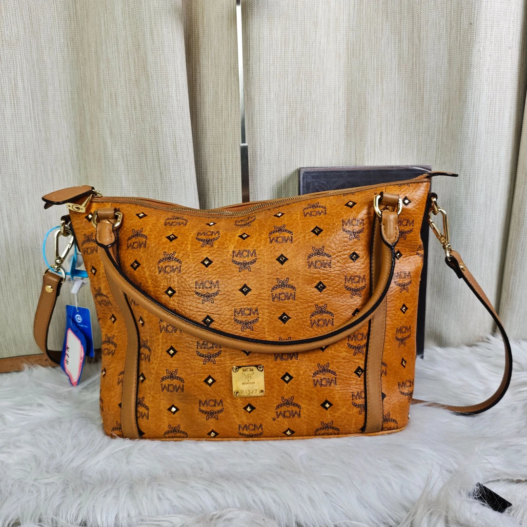 95新 MCM 手提斜挎包/EE06712043/2043