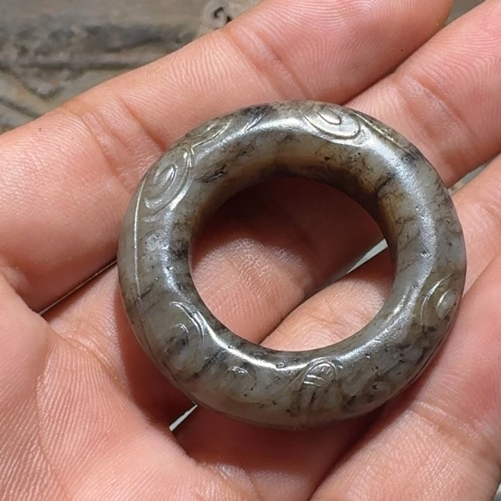 和田玉（糖玉）未镶嵌颈饰天**头