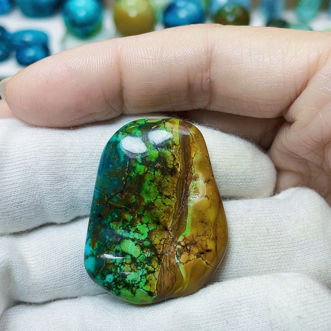 绿松石未镶嵌配饰