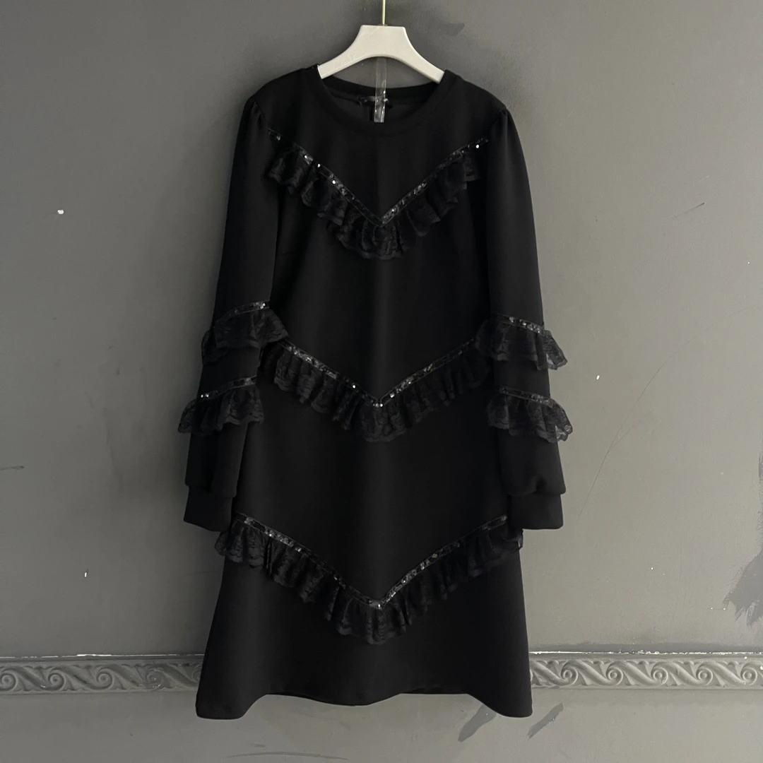 新款高级感荷叶边拼接宽松遮肉显瘦洋气连衣裙