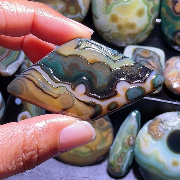 玛瑙/玉髓珠宝奇石未镶嵌