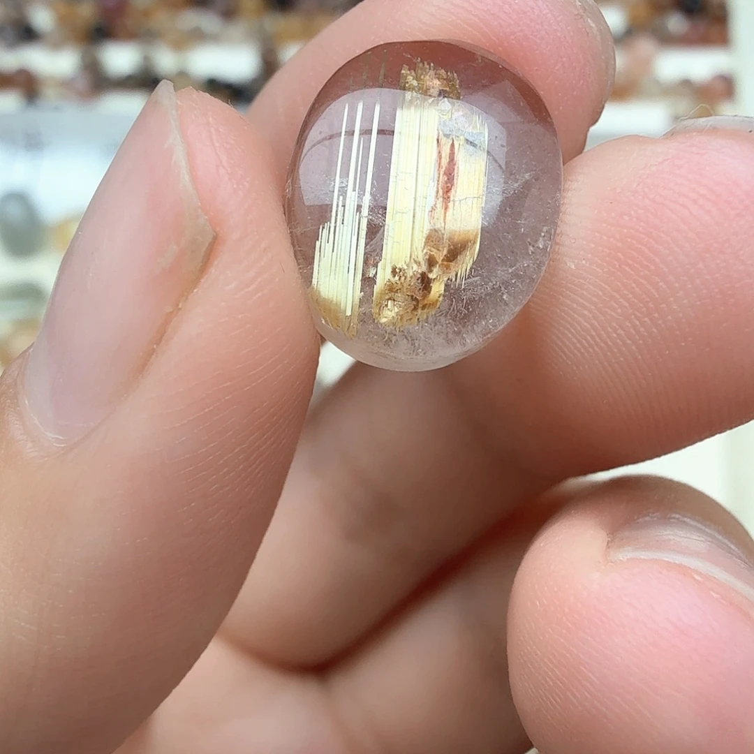 嫣***未镶嵌珠宝半成品水晶