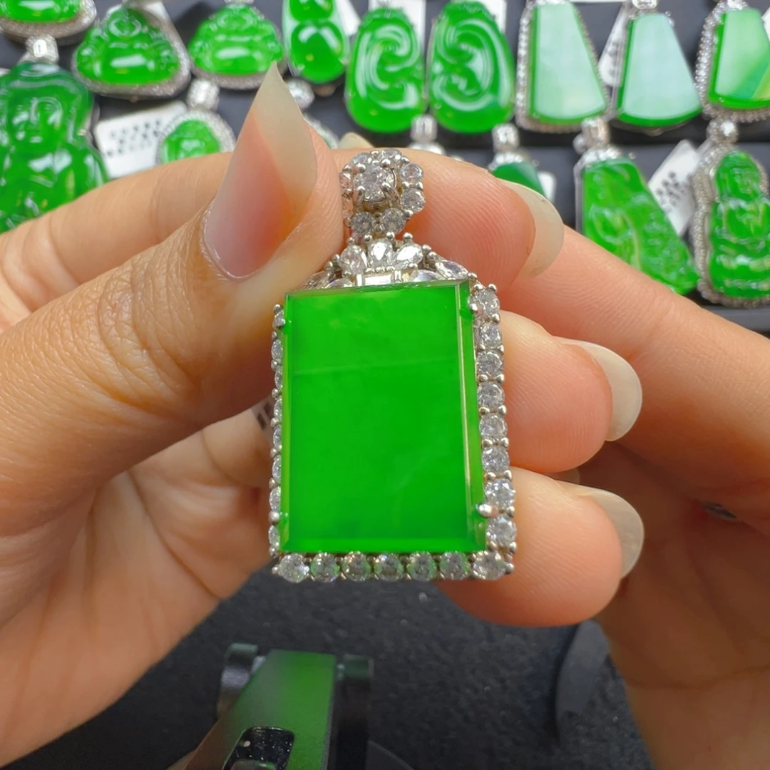 翡翠银S925镶嵌颈饰