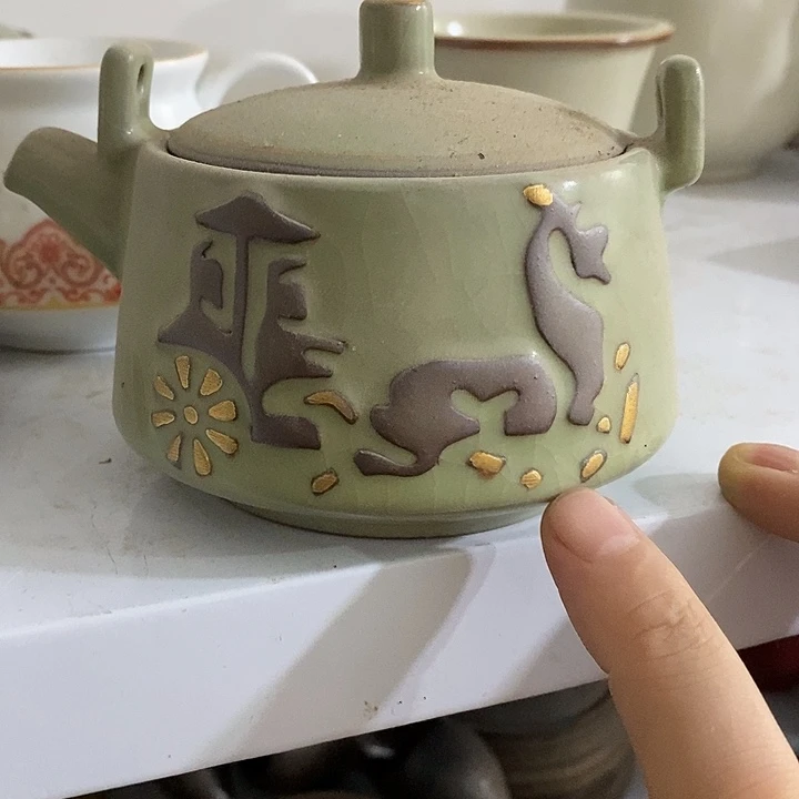 陶瓷艺术品及陶瓷壶壶