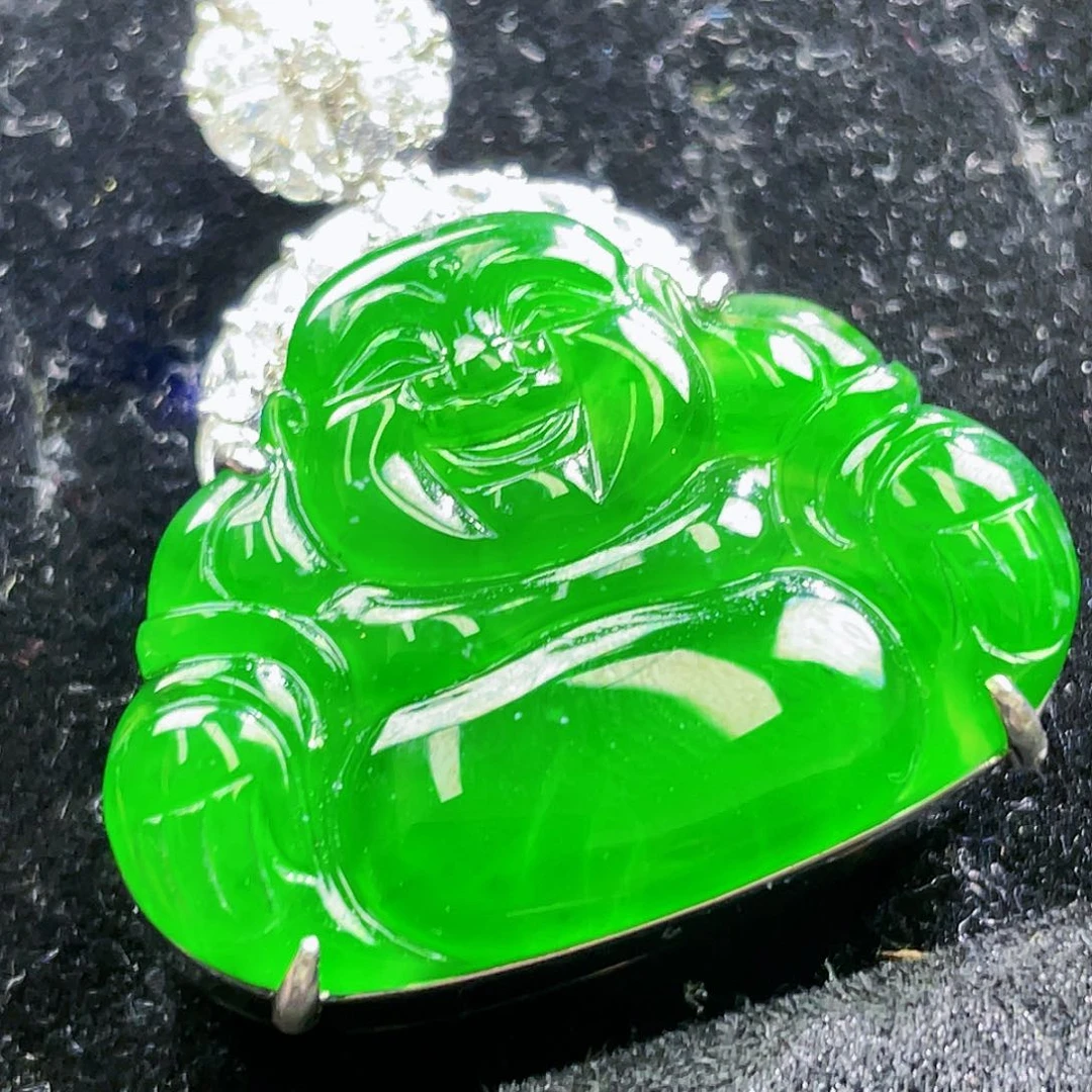 翡翠颈饰未镶嵌67，