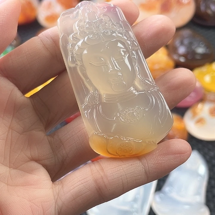 未镶嵌天然玛瑙/玉髓桃**言