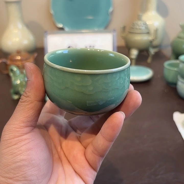 瓷片龙泉青瓷福利青瓷