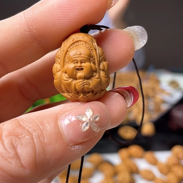 橄榄核吊坠，橄榄核