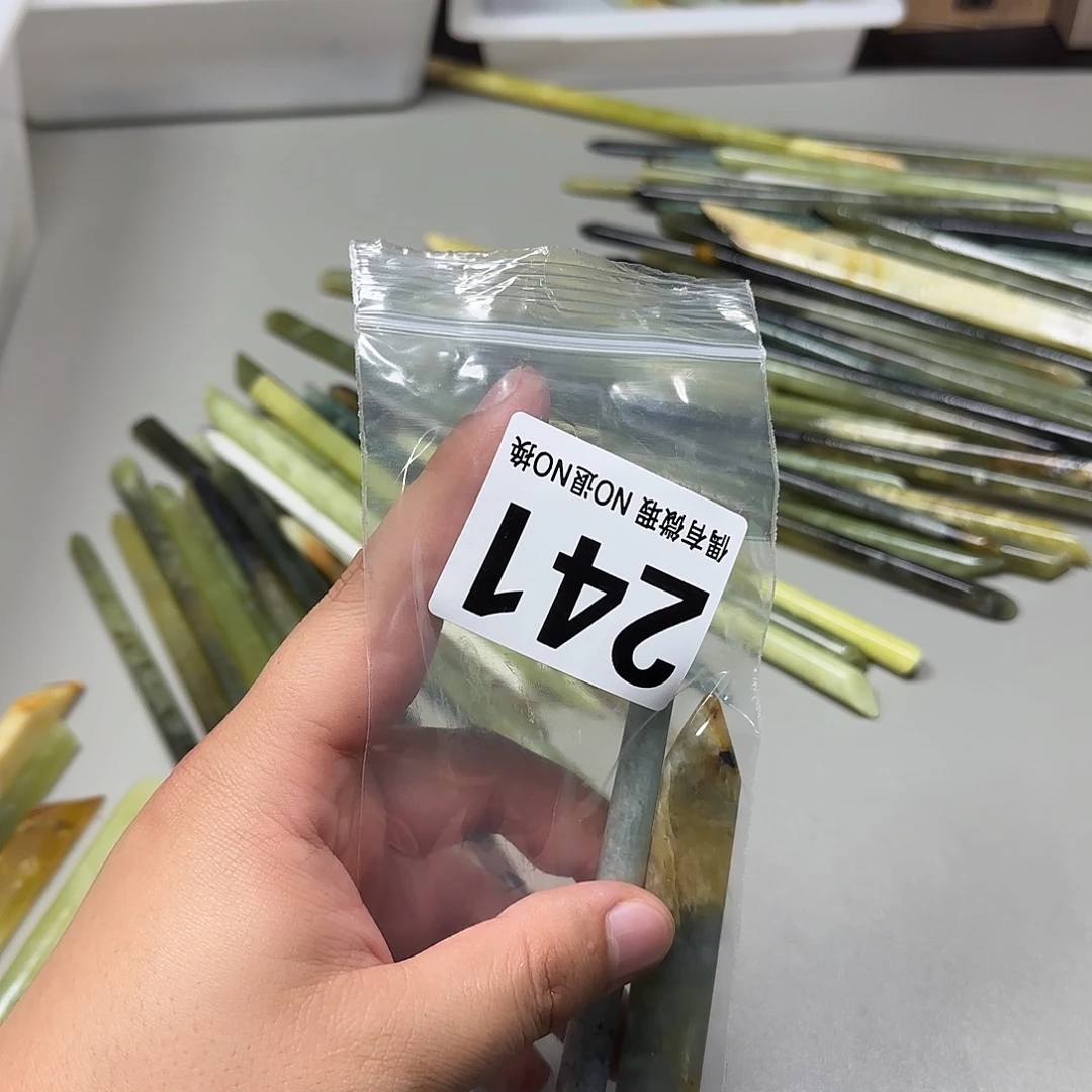 猫***糖蛇纹石玉未镶嵌发饰