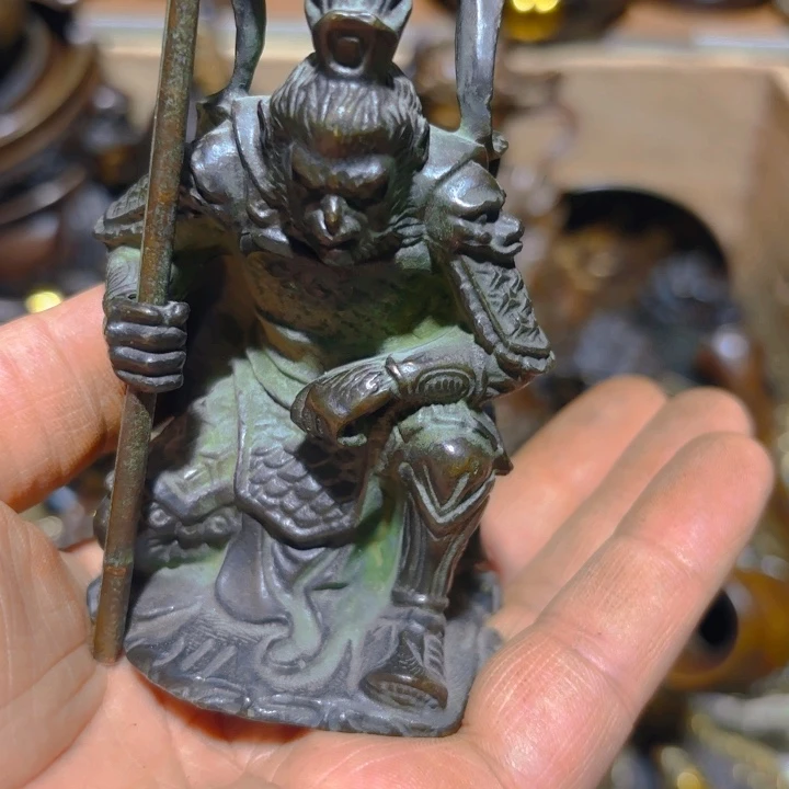 铜的。全清了。一件不留！不磨叽