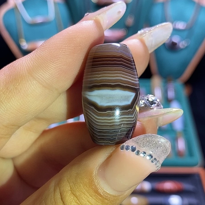 玛瑙/玉髓颈饰未镶嵌