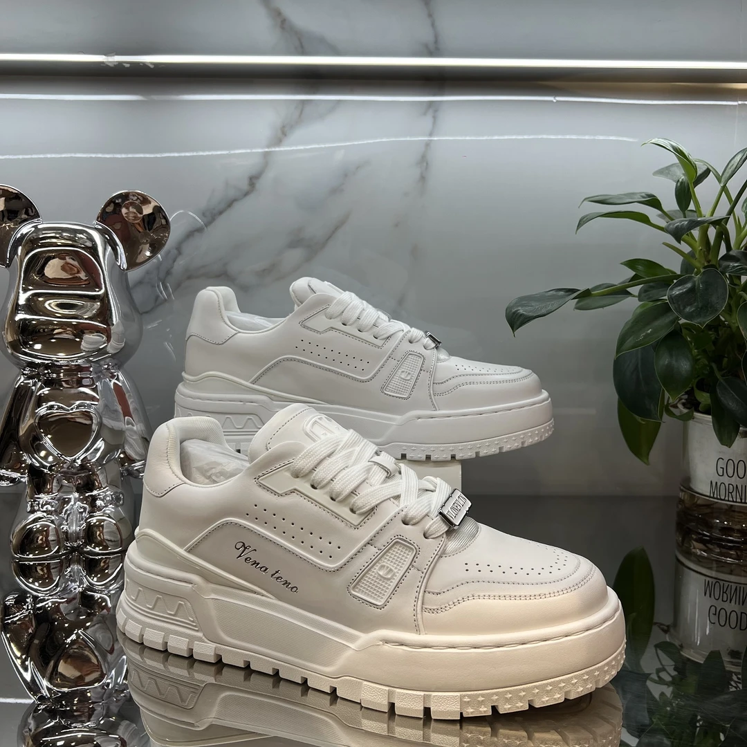 欧货名品VLONEVLTN瓦伦之星头层牛皮高端百搭轻奢厚底休闲小白鞋