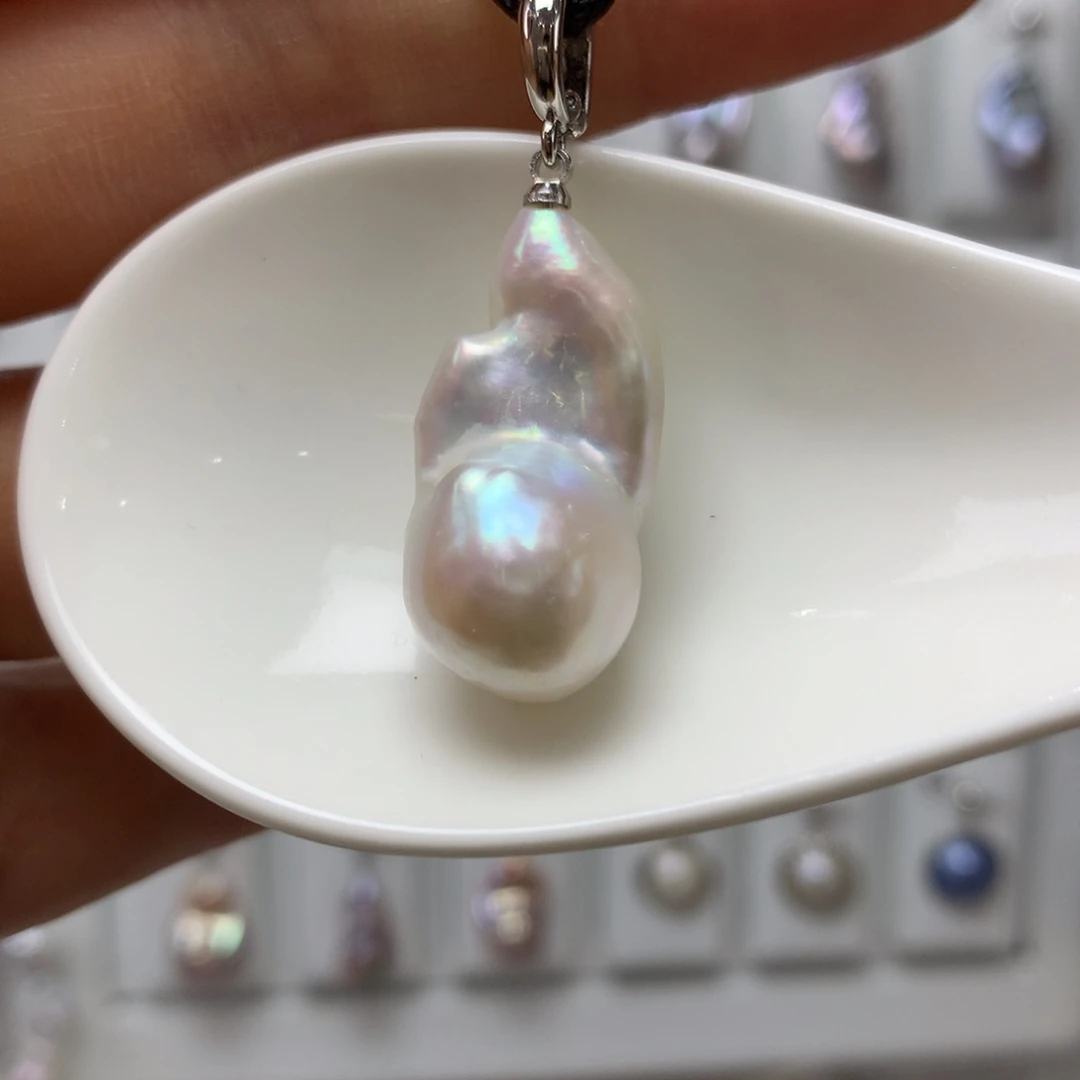 颈饰淡水珍珠未镶嵌