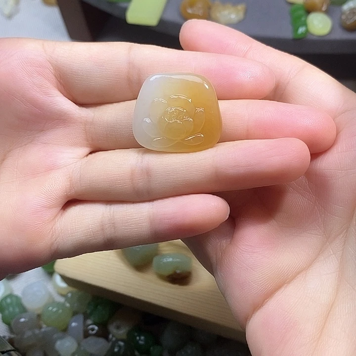 未镶嵌和田玉挂件