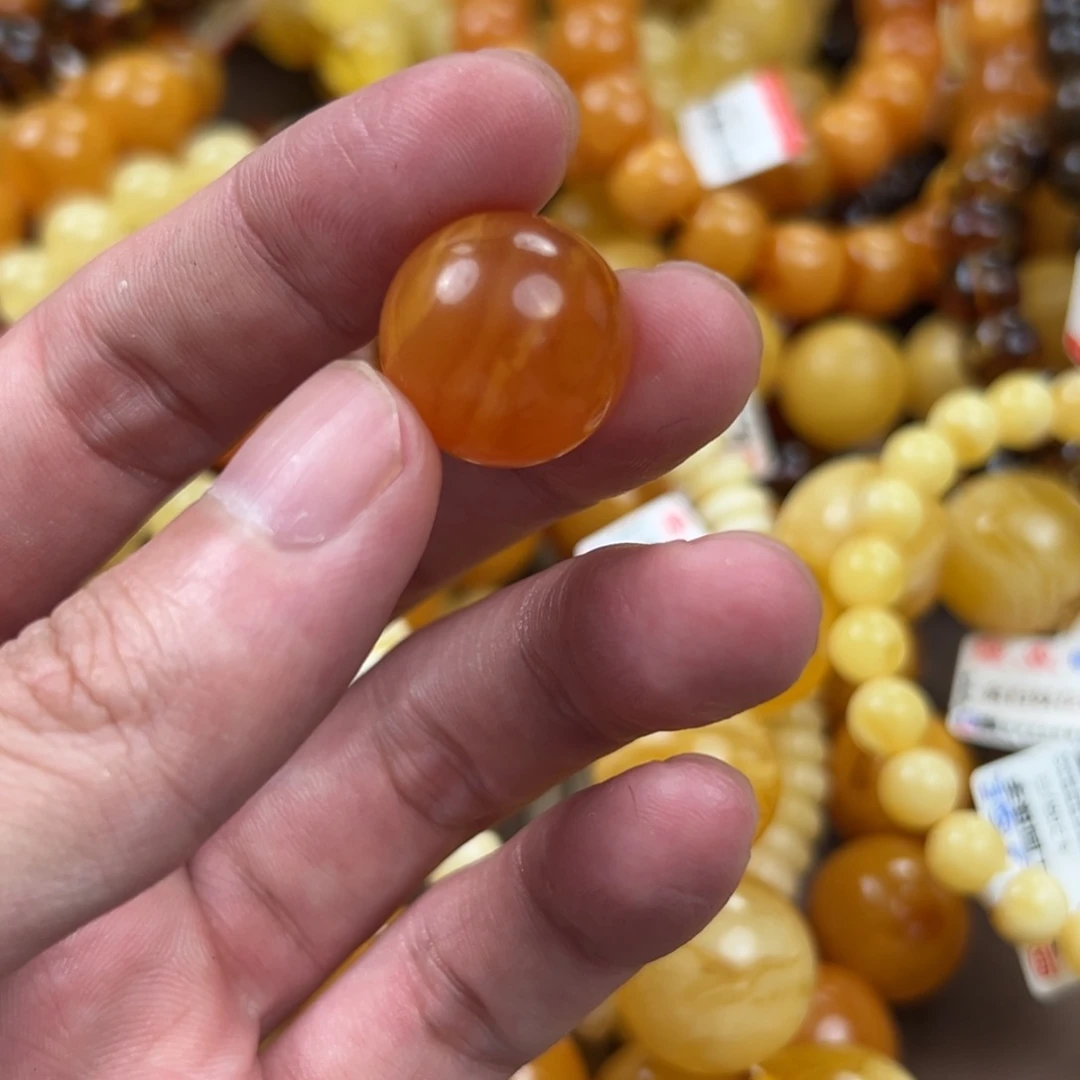 琥珀未镶嵌珠宝奇石