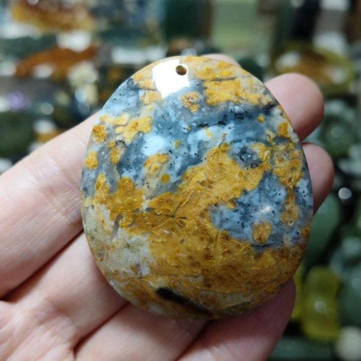 岫玉未镶嵌挂坠款式