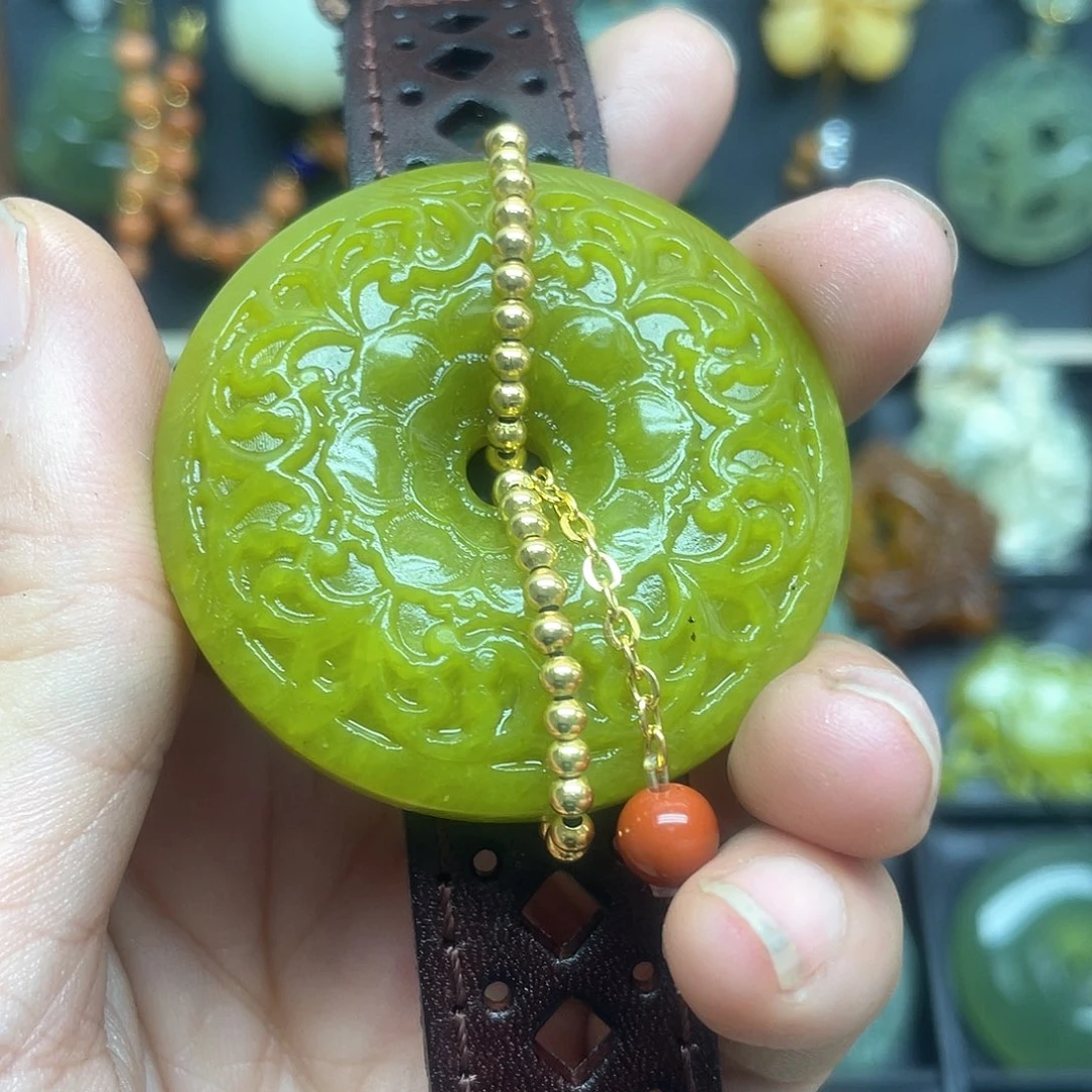 未镶嵌蛇纹石玉颈饰