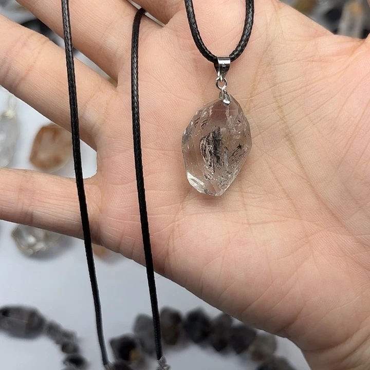 未镶嵌颈饰水晶闪灵钻项链