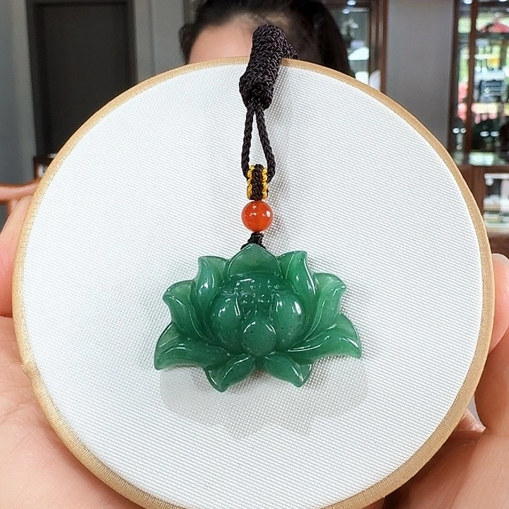 密玉（石英质玉）吊坠未镶嵌