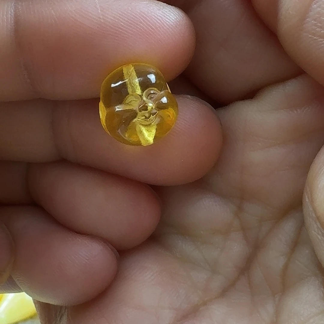 蜜蜡未镶嵌裸石36