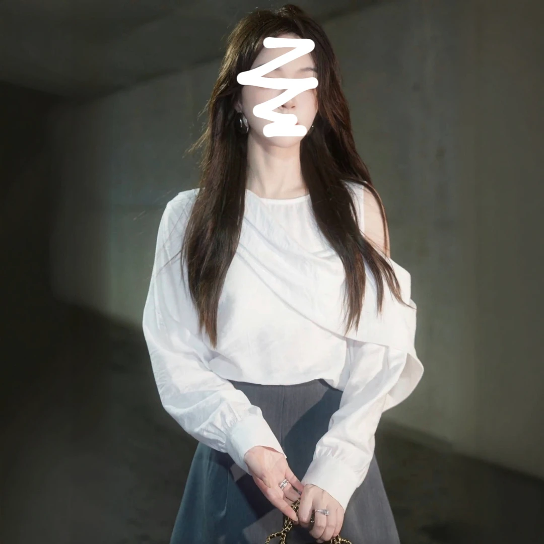 【难忘白月光】2025秋季新款高智感不对称露肩设计绝美白色衬衫女