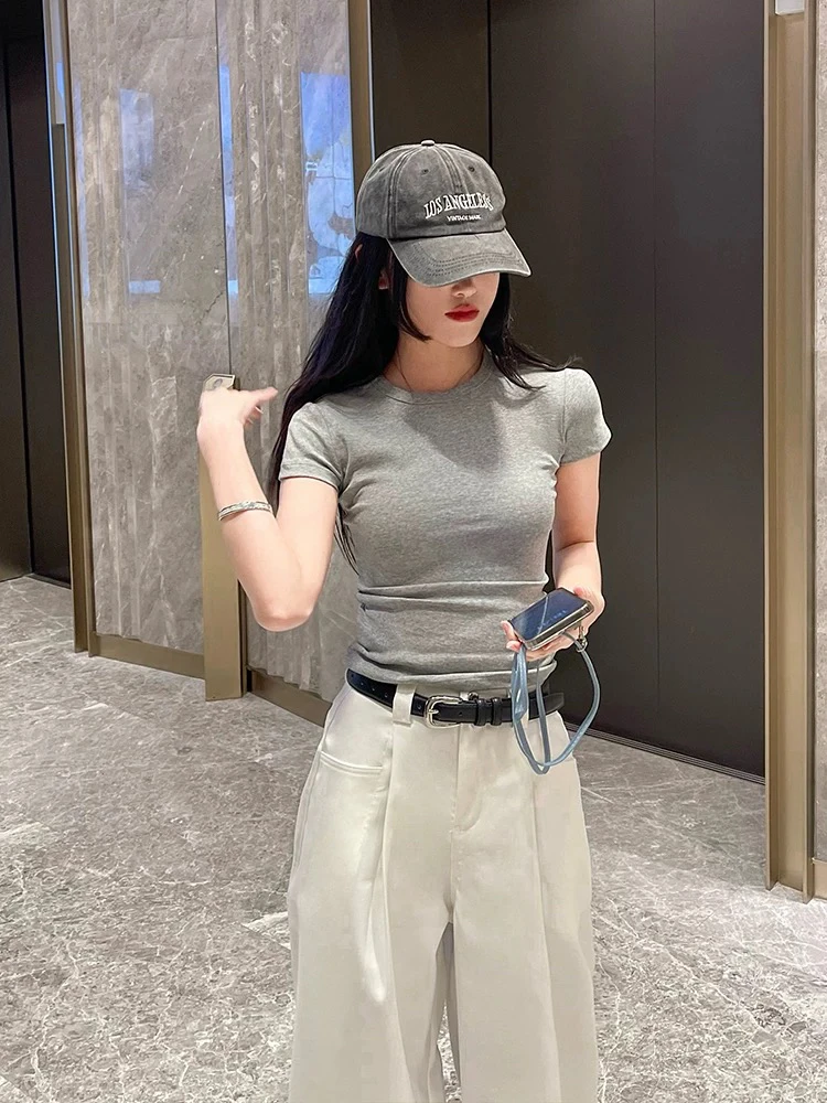 辣妹款灰白纯色极简T恤上衣