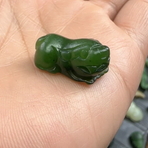 和田玉（碧玉）颈饰未镶嵌福利