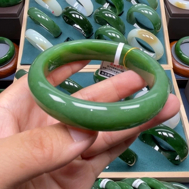 和田玉未镶嵌手镯6263