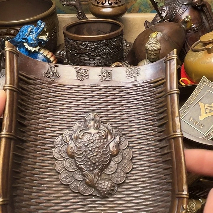 精美铜器批发档口