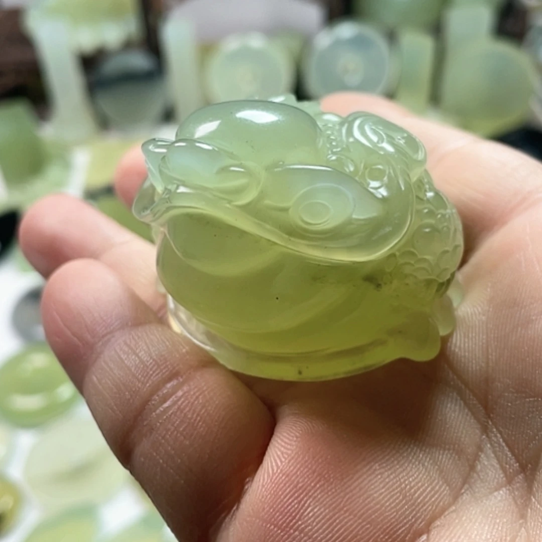 【闪购商品】未镶嵌岫玉手把件