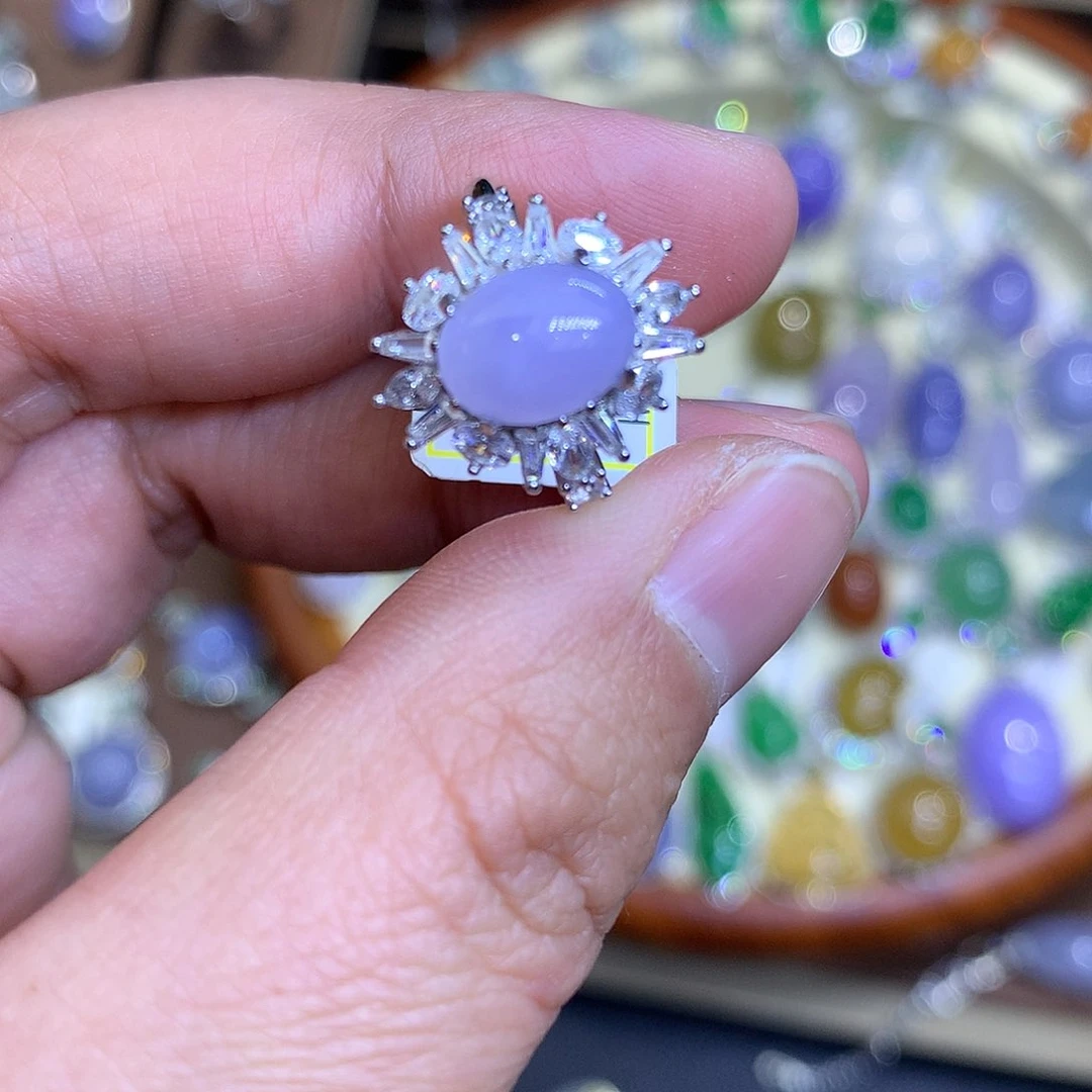 翡翠颈饰银S925镶嵌翡翠吊坠