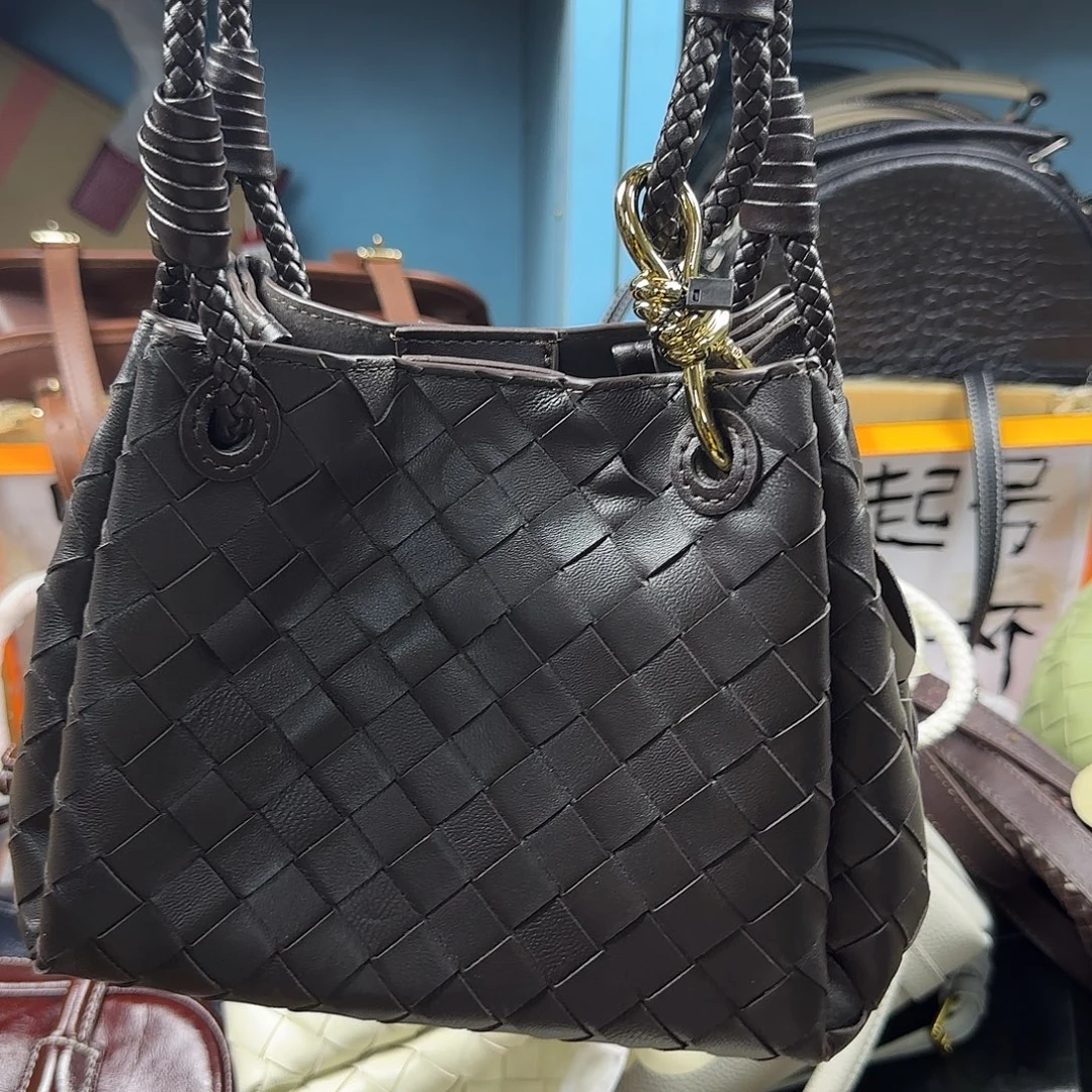 黄牛皮（革）头层牛皮山羊皮（革）