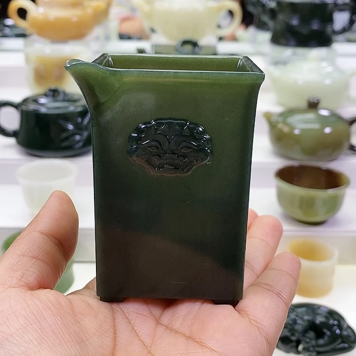 未镶嵌和田玉挂件公道杯