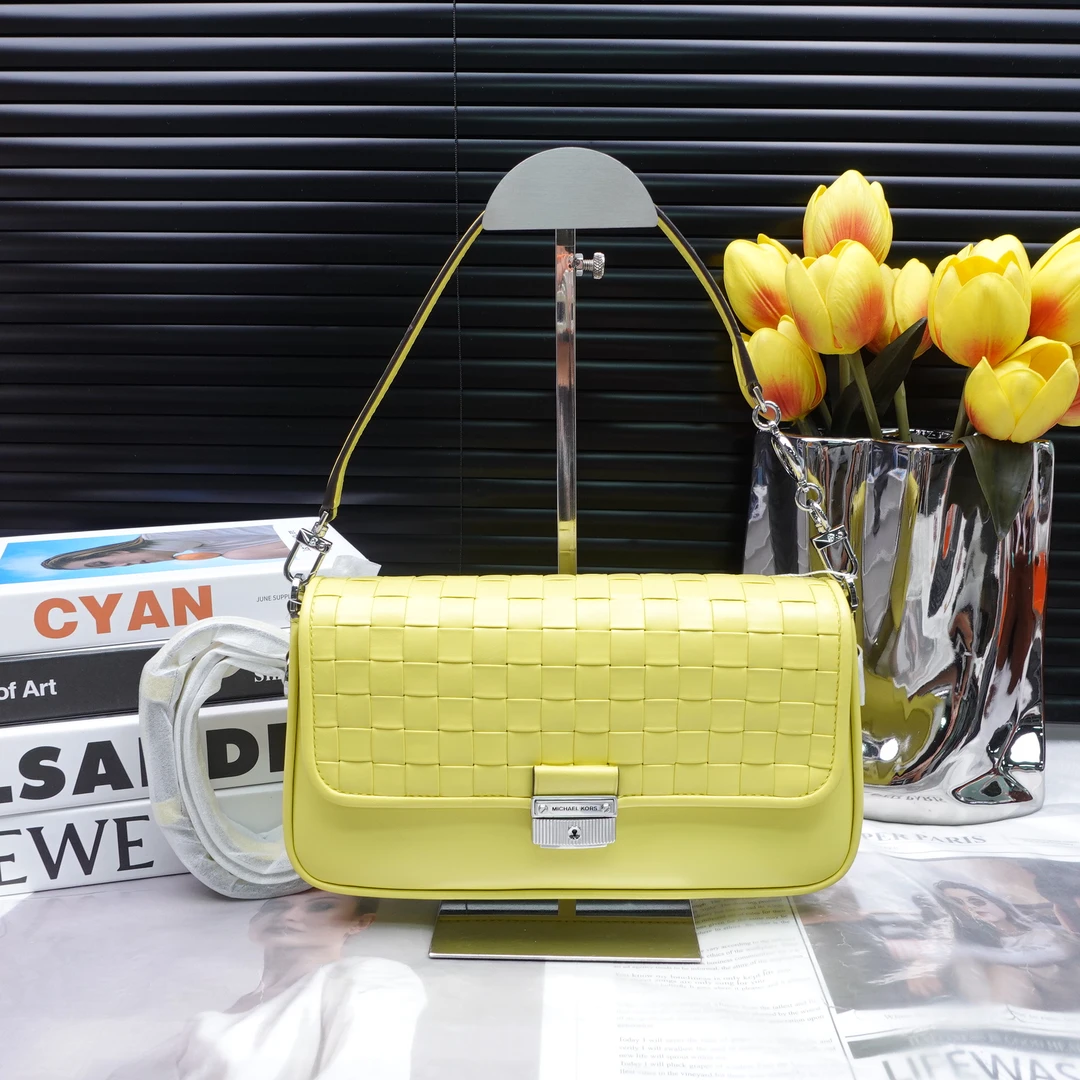 95新 MICHAEL KORS/迈克高仕 单肩包/T10290543
