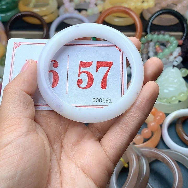 石英质玉（黄龙玉）未镶嵌手镯