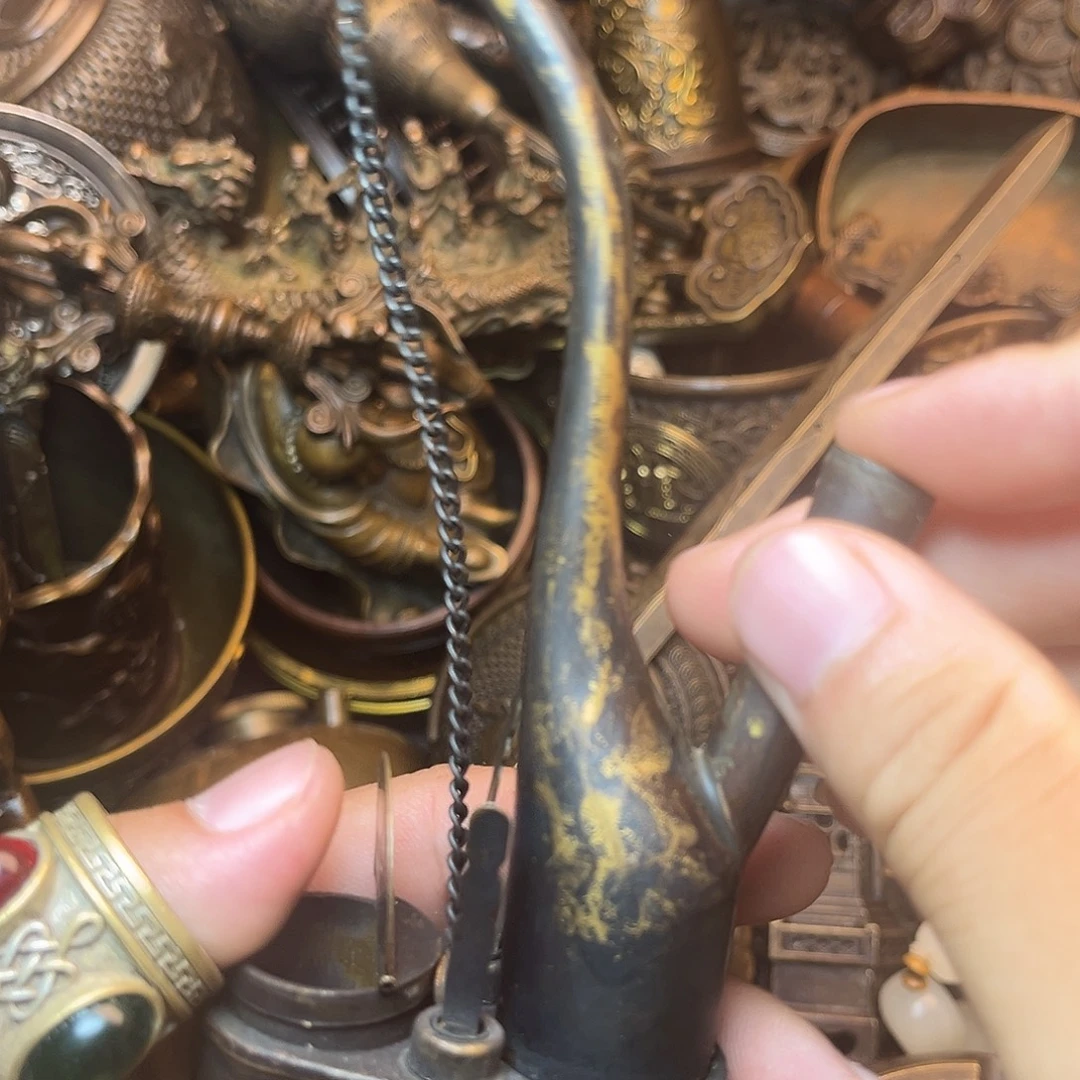 精美铜器工艺品等