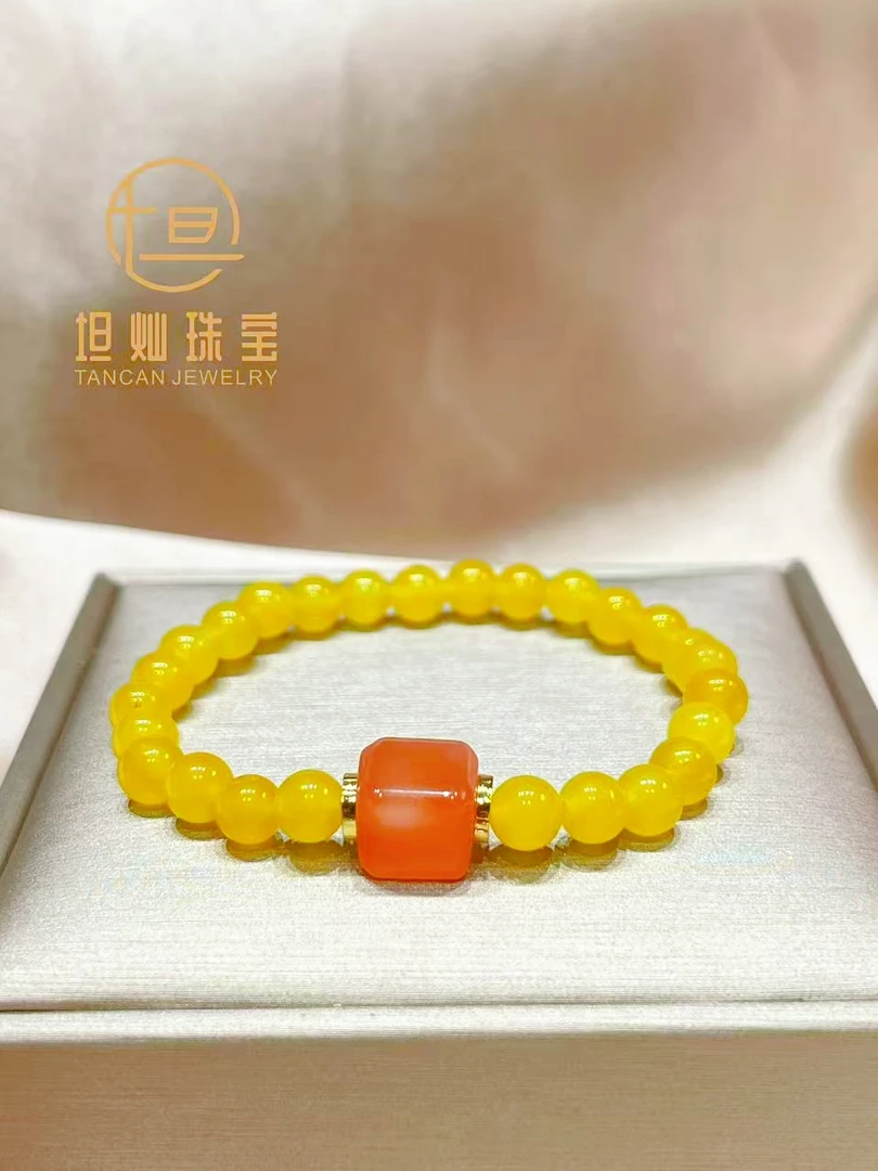 天然单圈玛瑙搭盐源方糖款手串1150