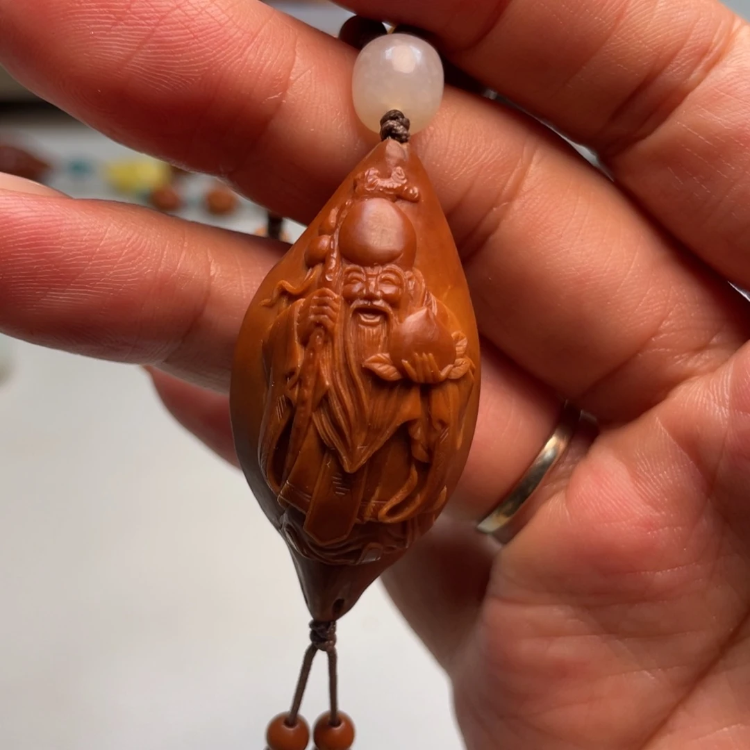 吊坠橄榄核大师姐寿星