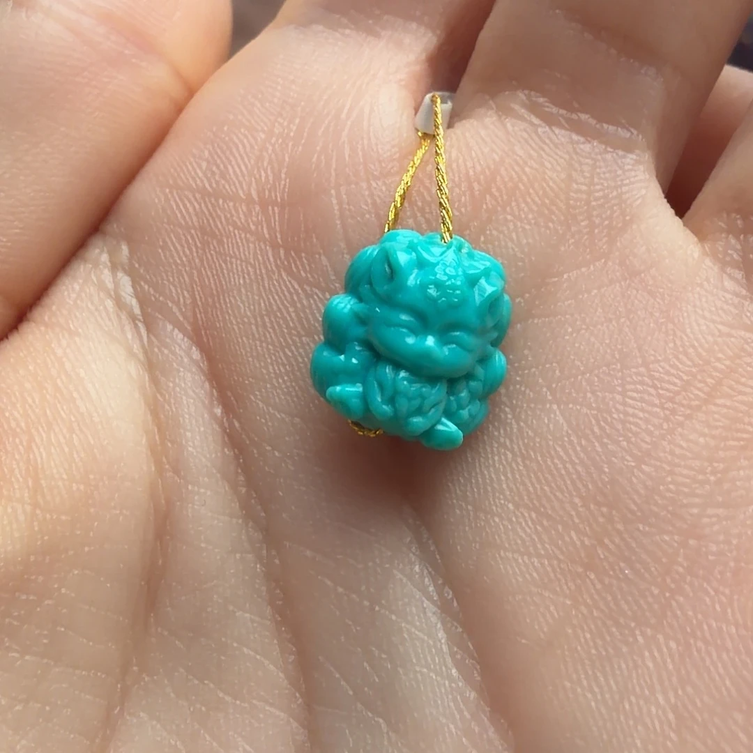 绿松石未镶嵌颈饰