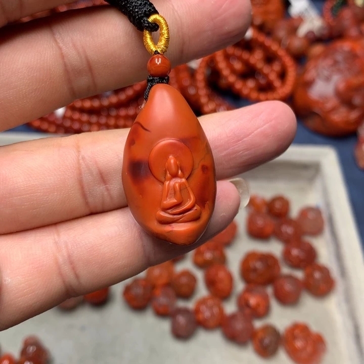 吊坠(不含链)未镶嵌南红玛瑙