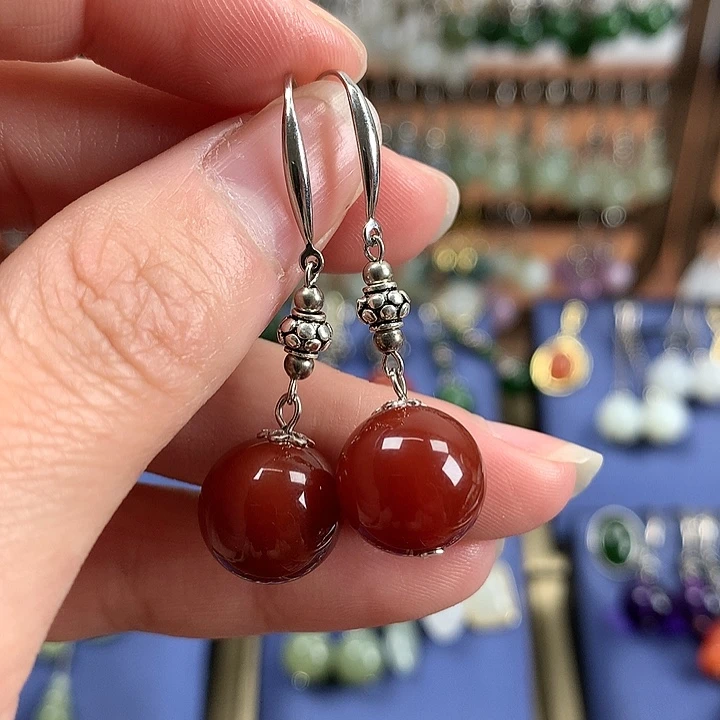 玛瑙/玉髓耳环银S925镶嵌12左右牛血红