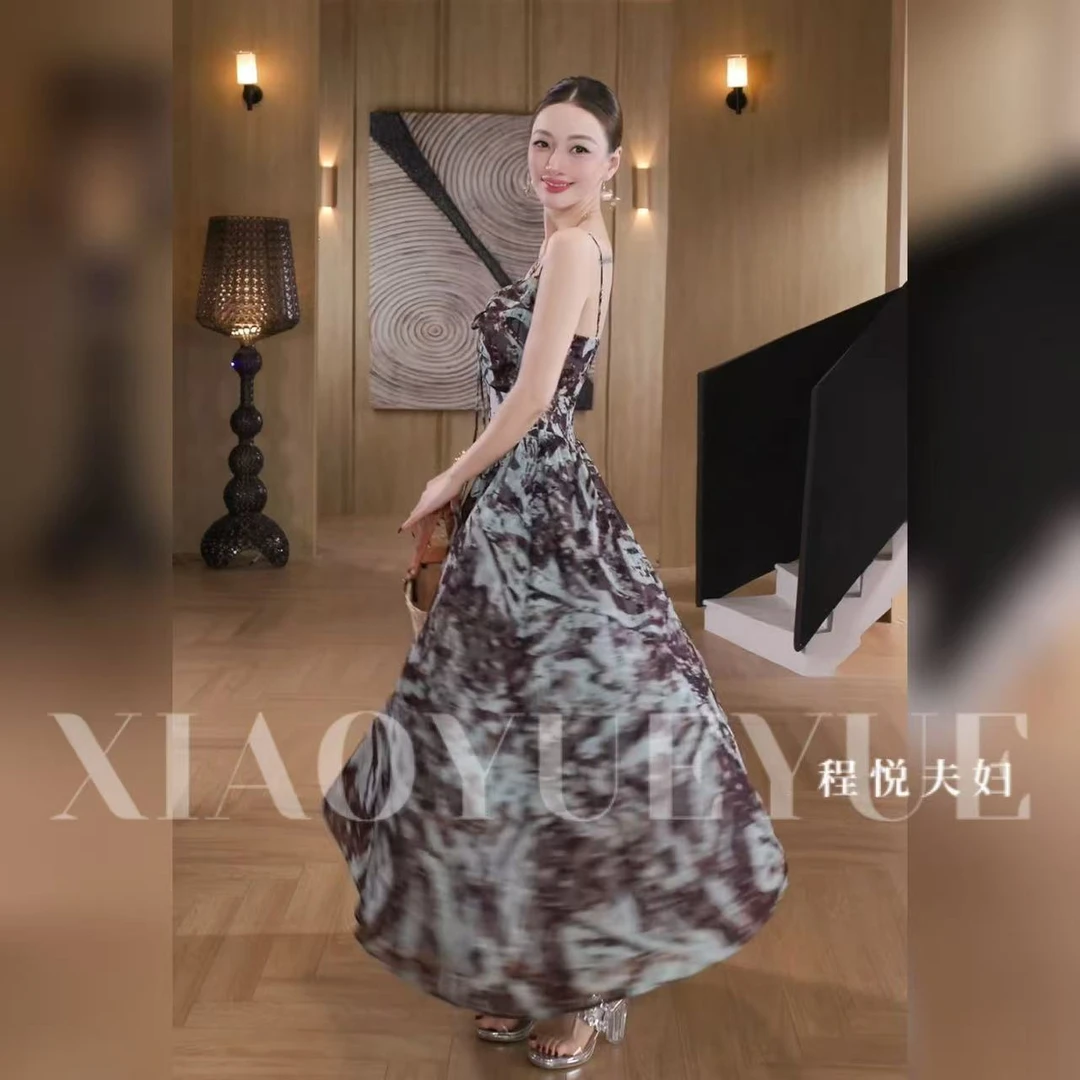 程悦夫妇【吉普赛少女】A-02105春夏时尚挂脖露背蓝色碎花连衣裙