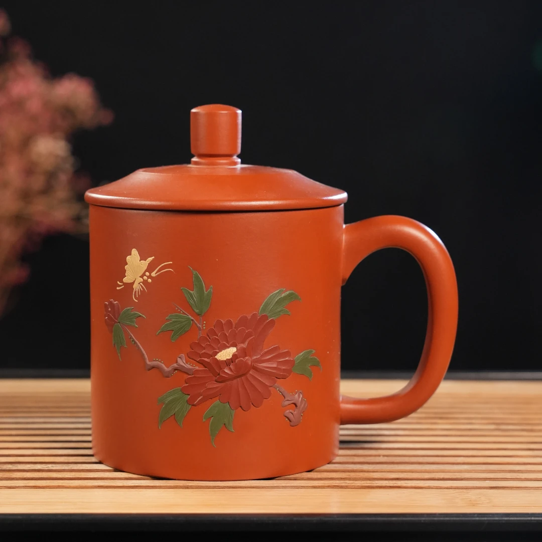 GS23-051   席志  宜兴手工紫砂   朱泥堆绘主人杯