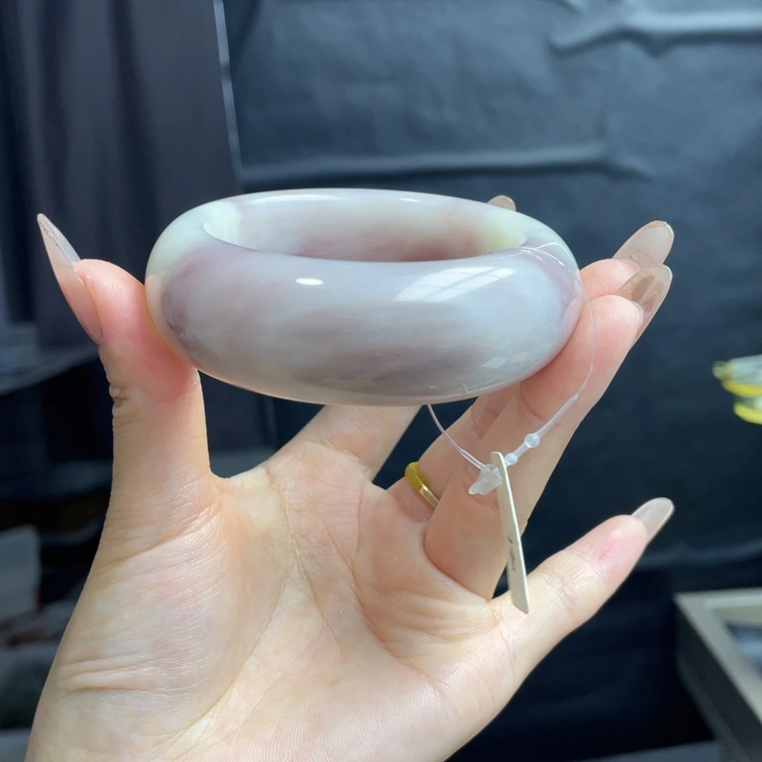 未镶嵌手镯石英质玉C*?