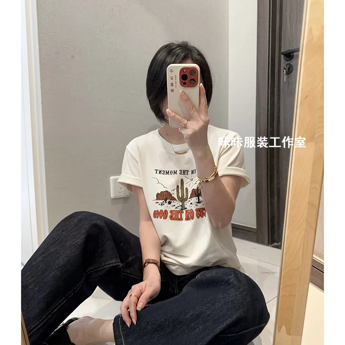 REKAYYAT”落日“美式复古时尚字母圆领绒绒短袖T恤